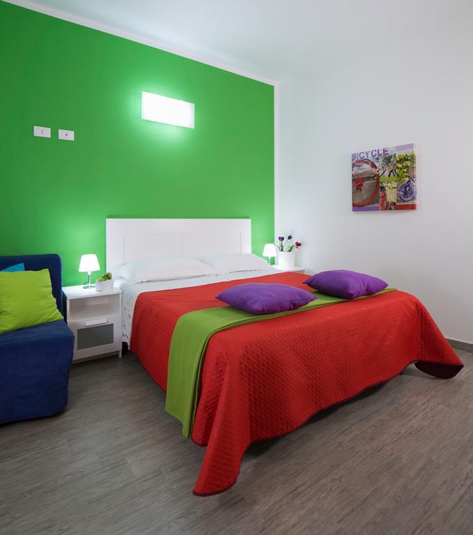 Arricampati Airport Rooms & Bringo Car Rental Carini Buitenkant foto